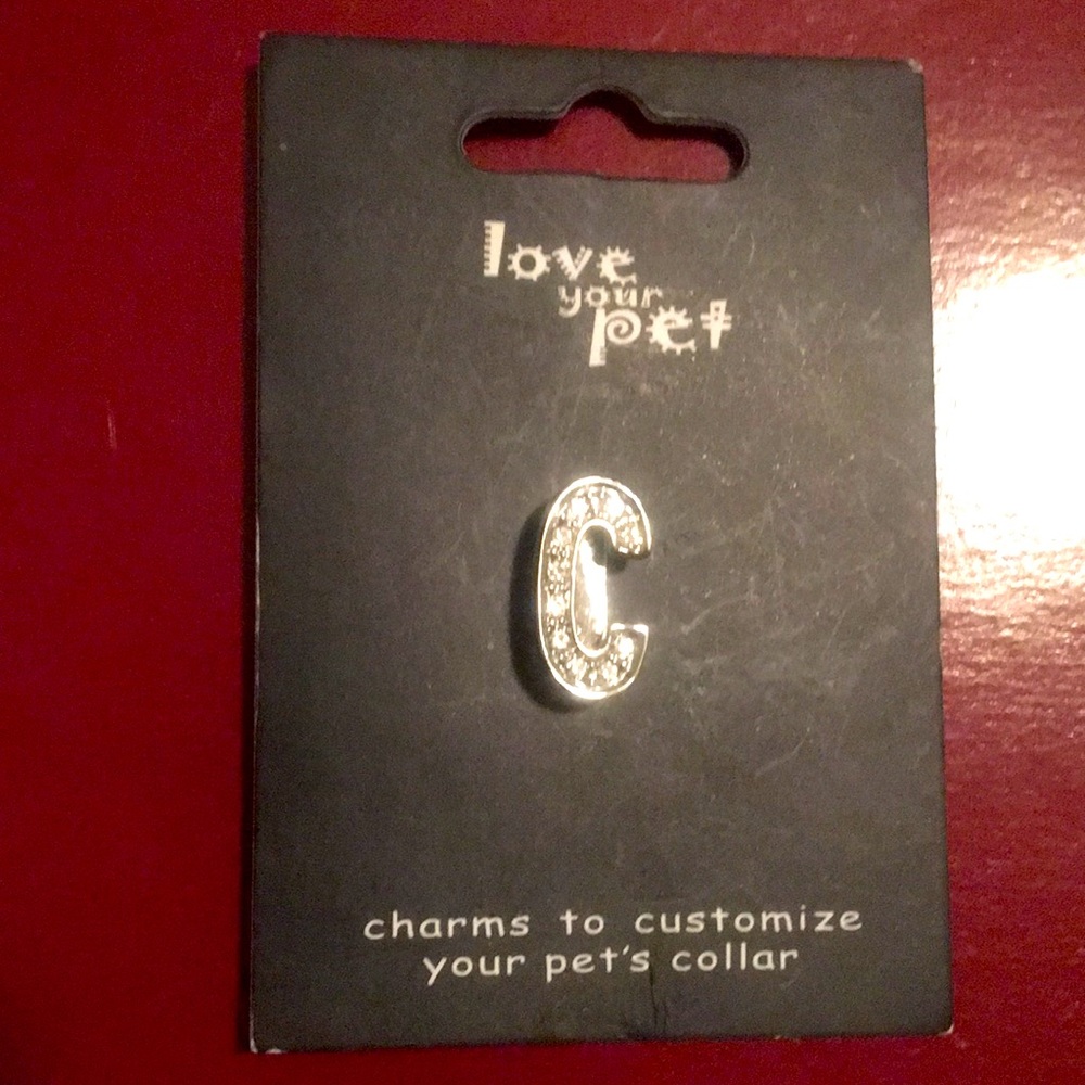🌺🦋🌷Host Pick🌷🦋🌺Samaco C New charm to customize your pet’s collar